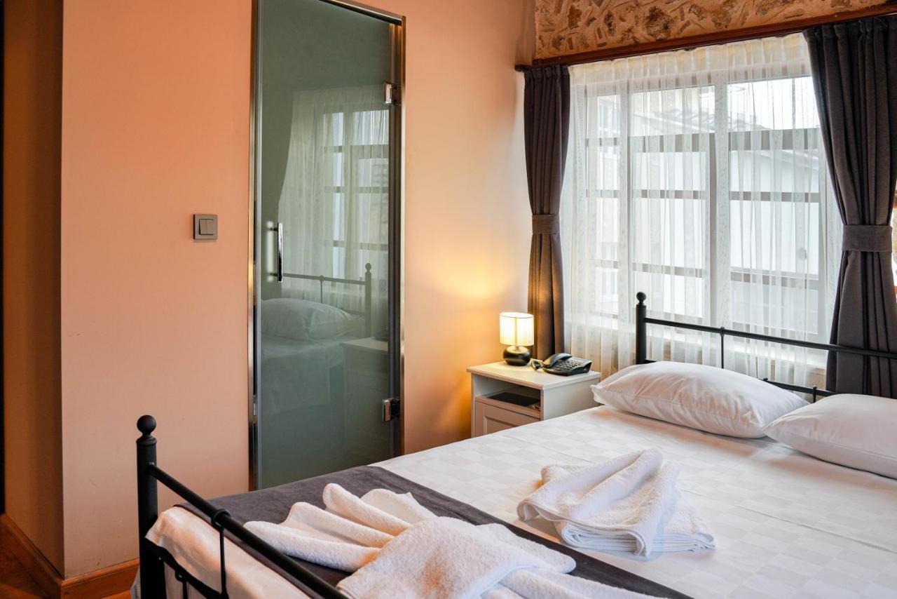La Casa Carina Bed and Breakfast Antalya Exteriör bild