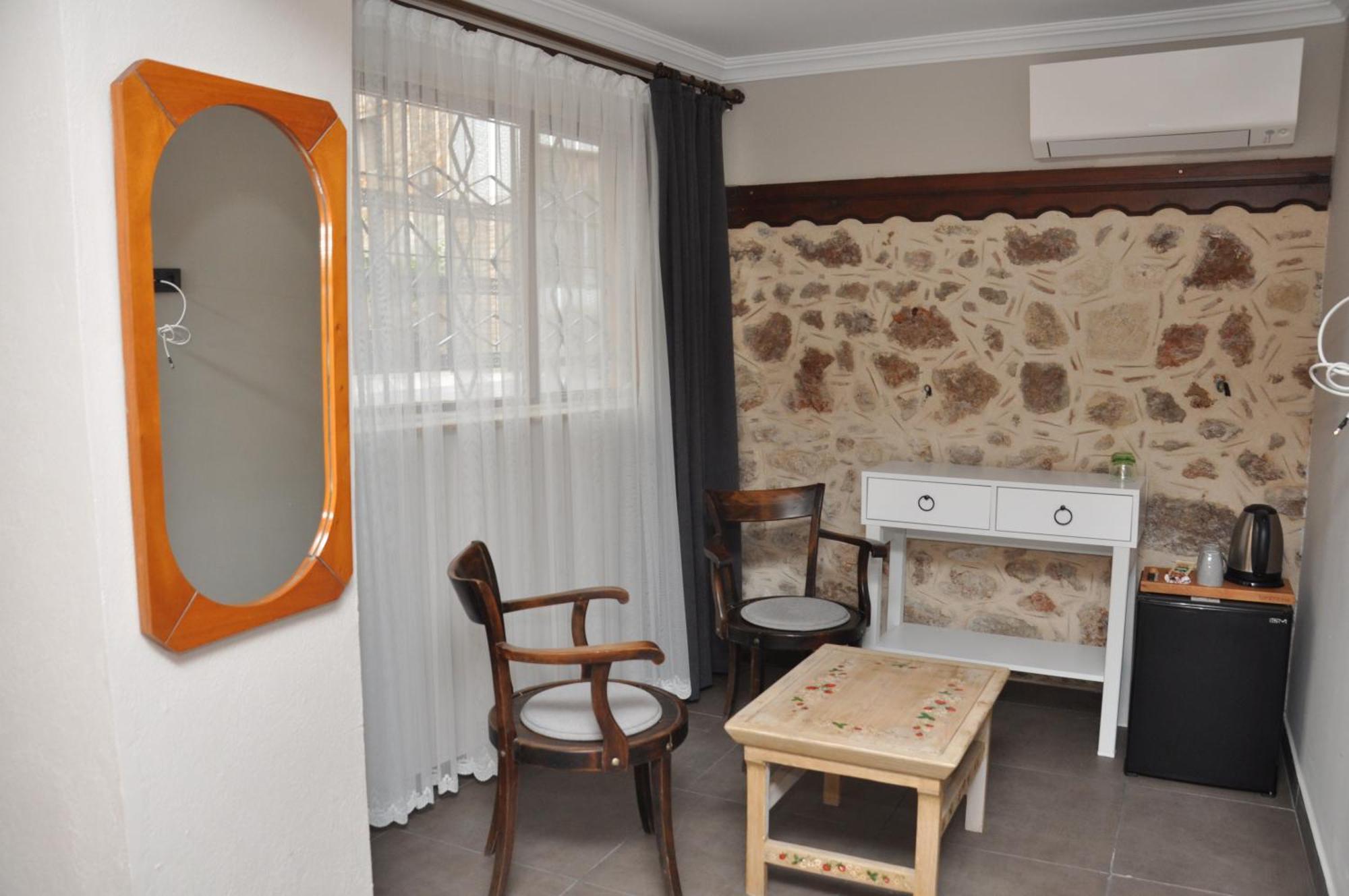 La Casa Carina Bed and Breakfast Antalya Exteriör bild