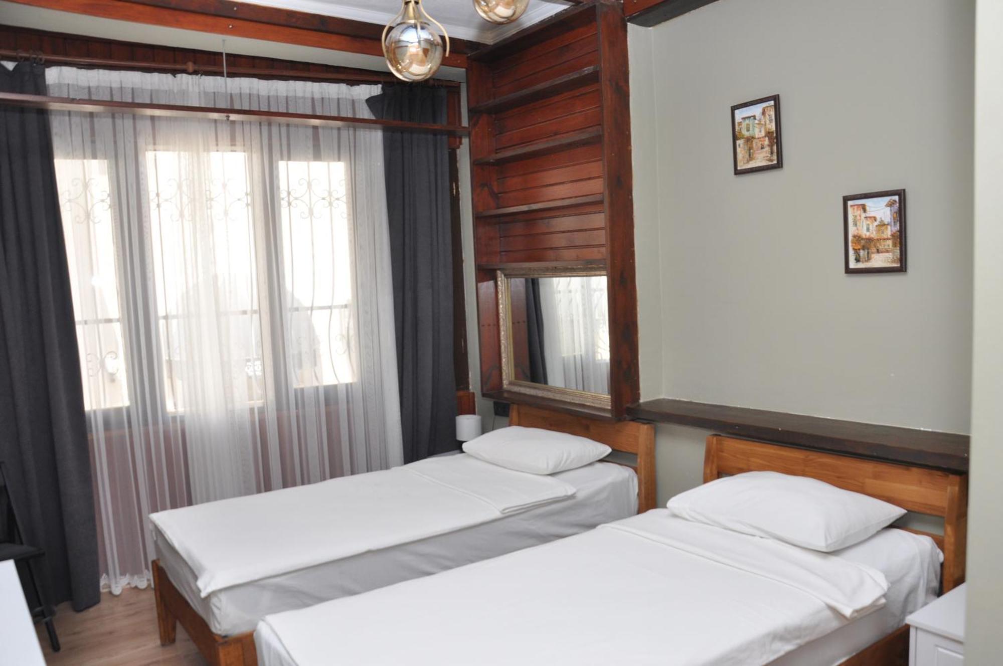 La Casa Carina Bed and Breakfast Antalya Exteriör bild