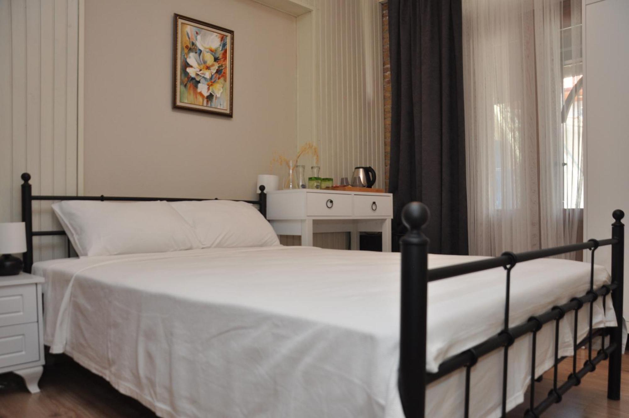La Casa Carina Bed and Breakfast Antalya Exteriör bild