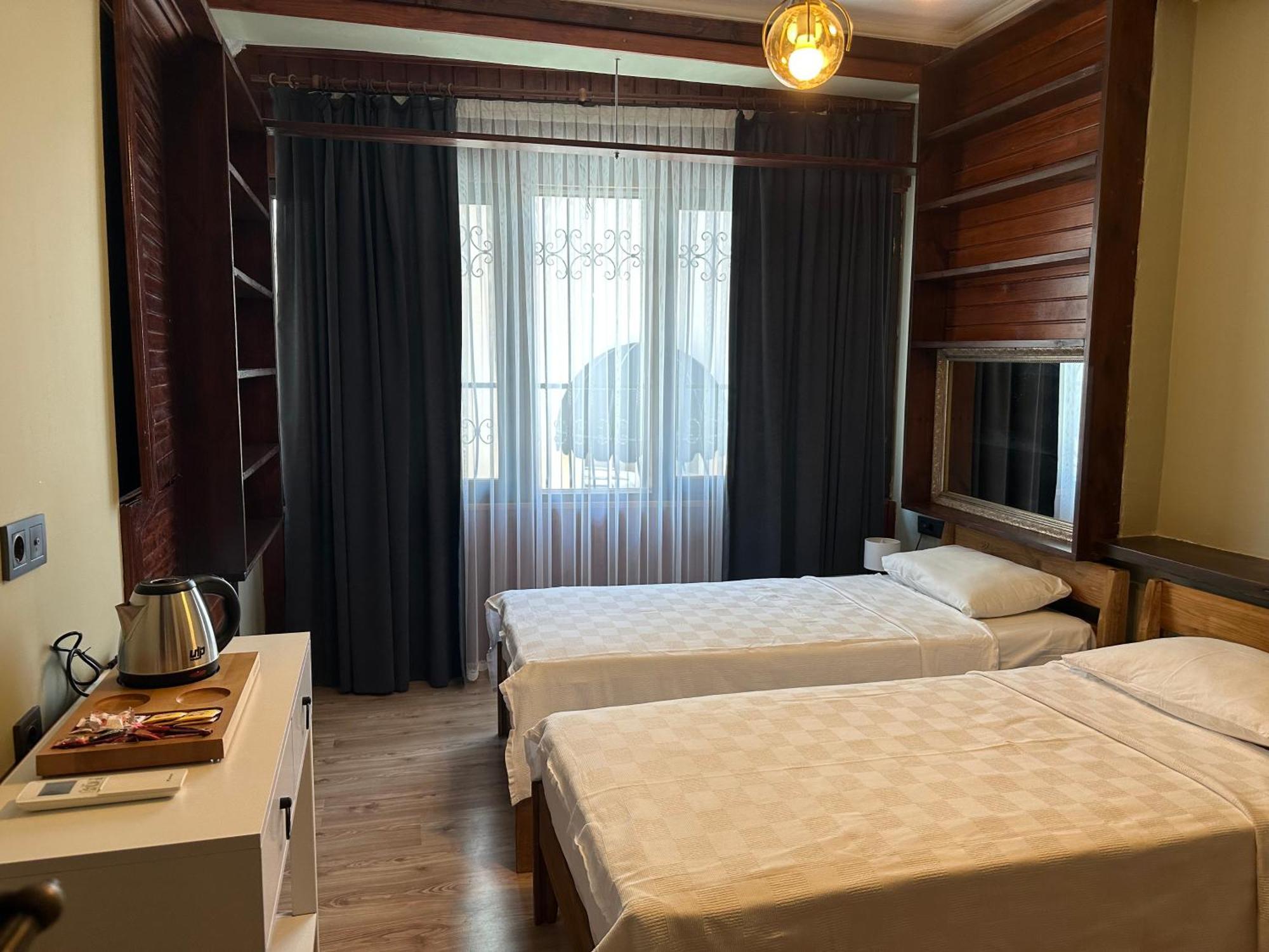 La Casa Carina Bed and Breakfast Antalya Exteriör bild
